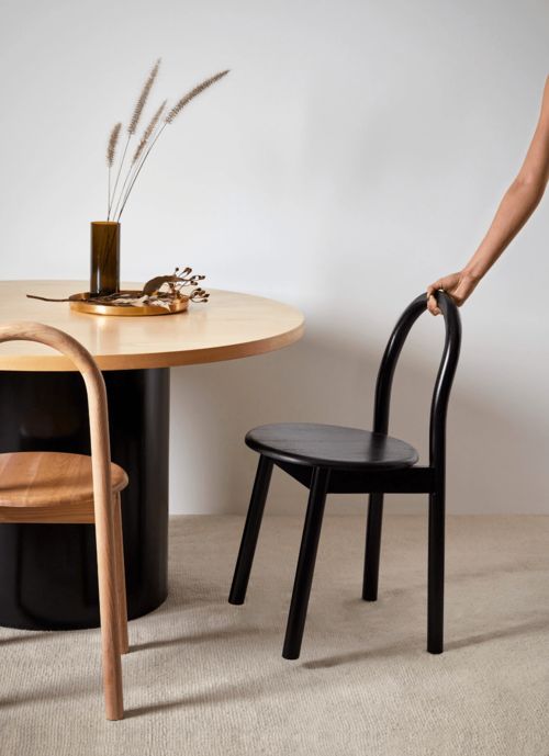 簡(jiǎn)約不簡(jiǎn)單 探索兼具優(yōu)雅與趣味的沙發(fā)設(shè)計(jì)美學(xué)